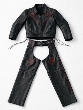 Boutique of Leathers Canada Motorcycle Suit size Small Jacket Size Medium Pants